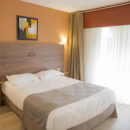 Arc Sur Hotel