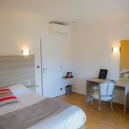 Arc Sur Hotell 3*