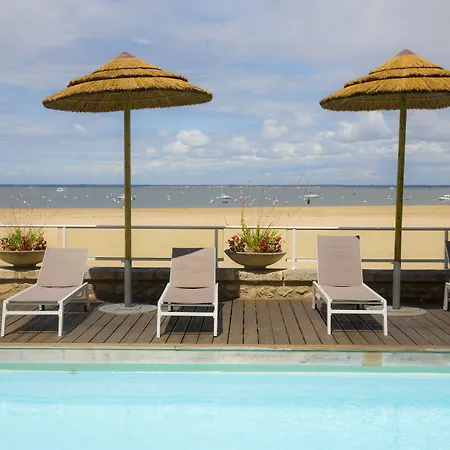 Hotell Arc Sur 3*